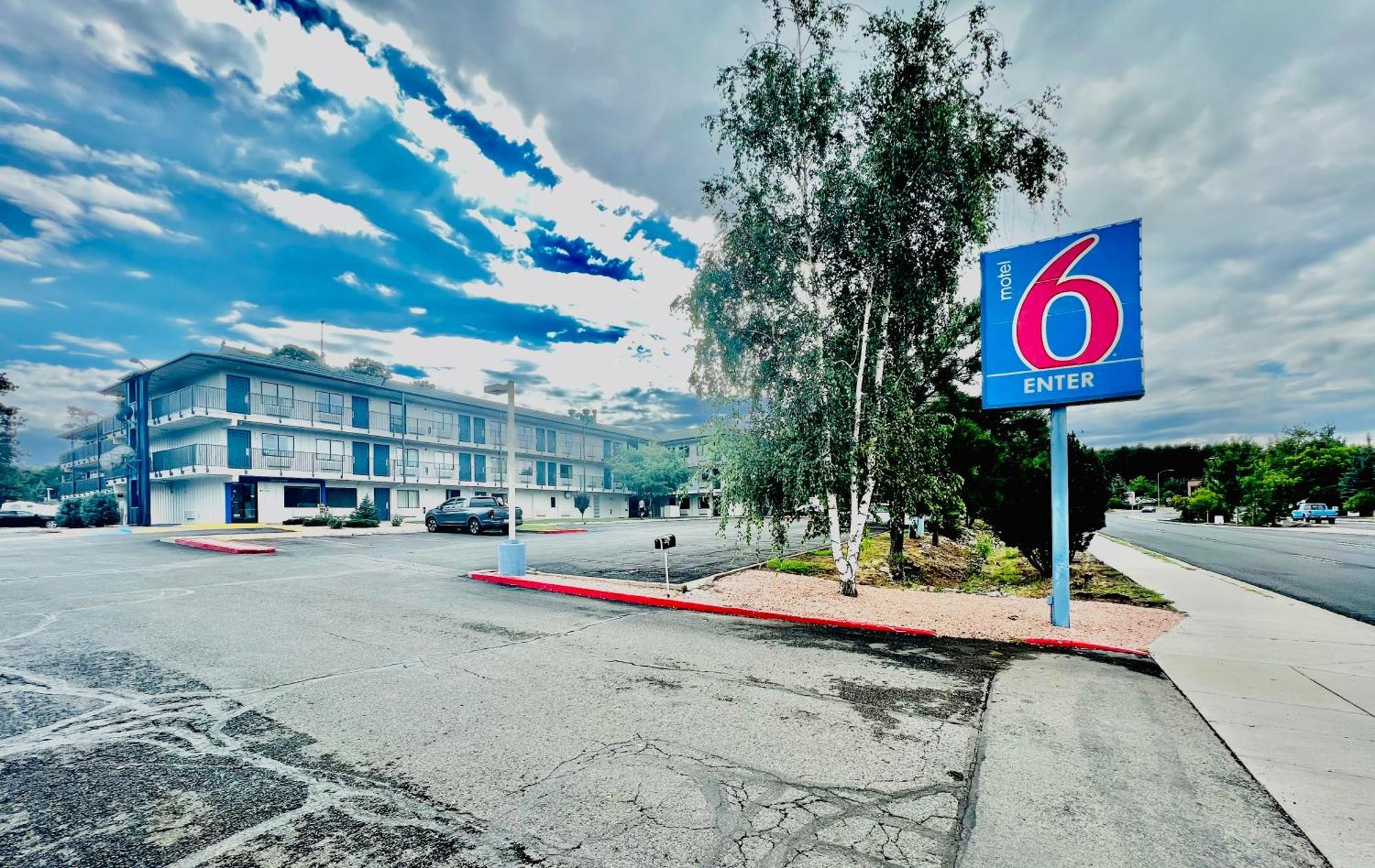 Motel 6-Flagstaff, Az - West - Woodland Village Exterior foto